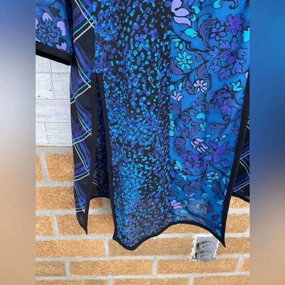 KOOS OF COURSE Blue and Purple Mixed Pattern Robe/Duster medium - Picture 5 of 8